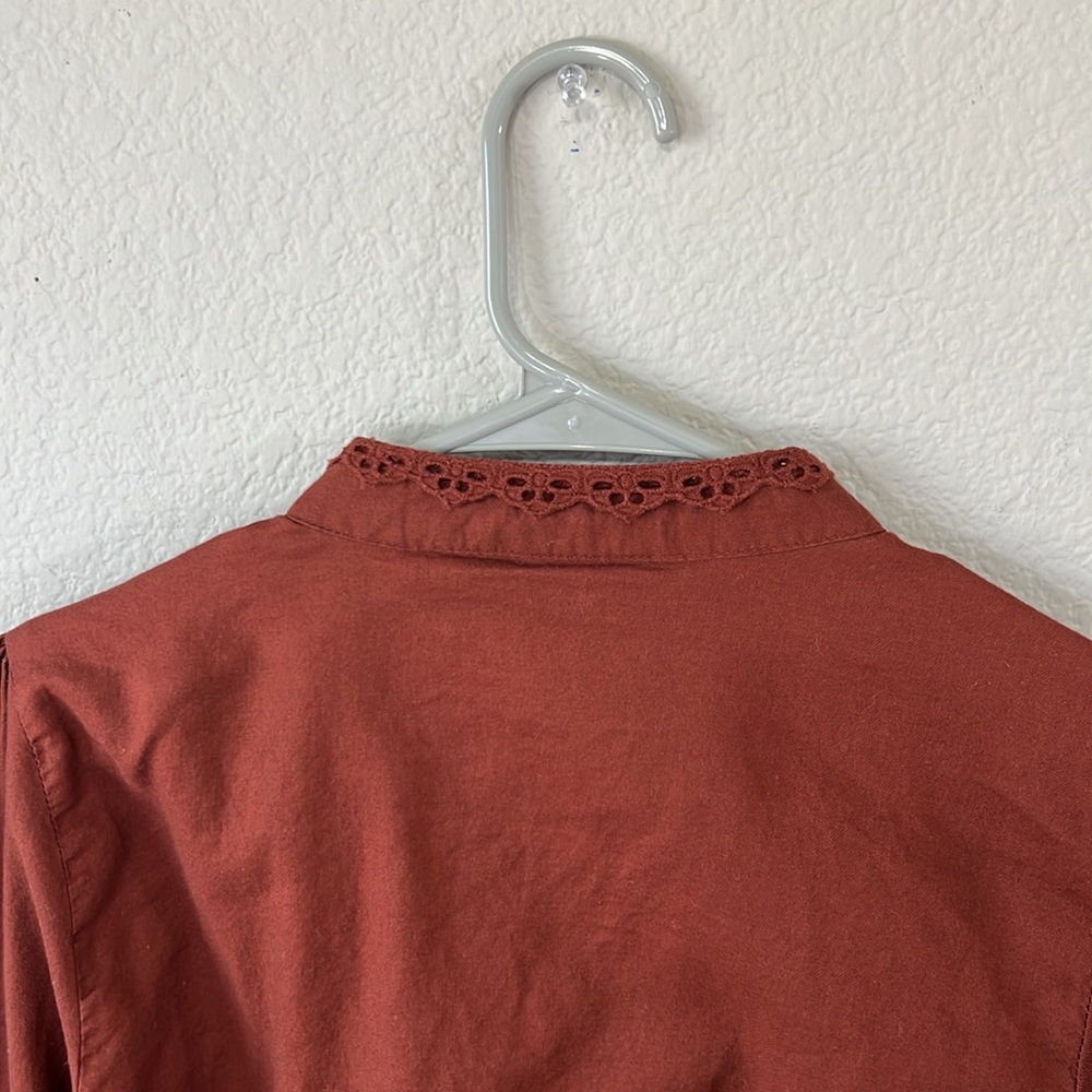 a.n.a Ruffle Long Sleeve Shirt Size Small - Picture 3 of 13